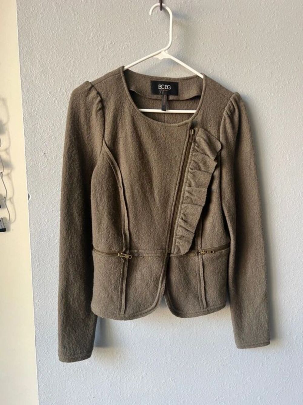BCBG jacket - Picture 2 of 8